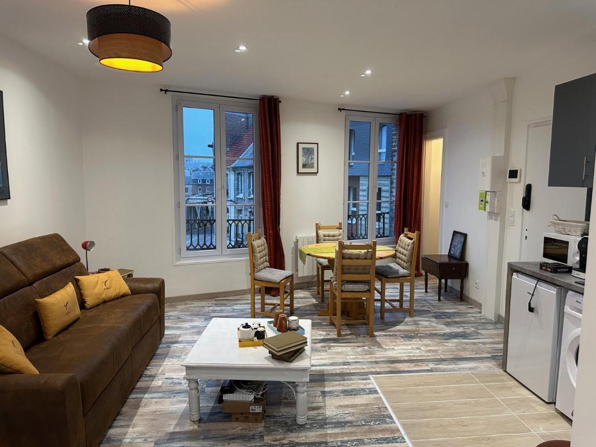 Des Beaux Appartements Deluxe Dieppe Exterior photo