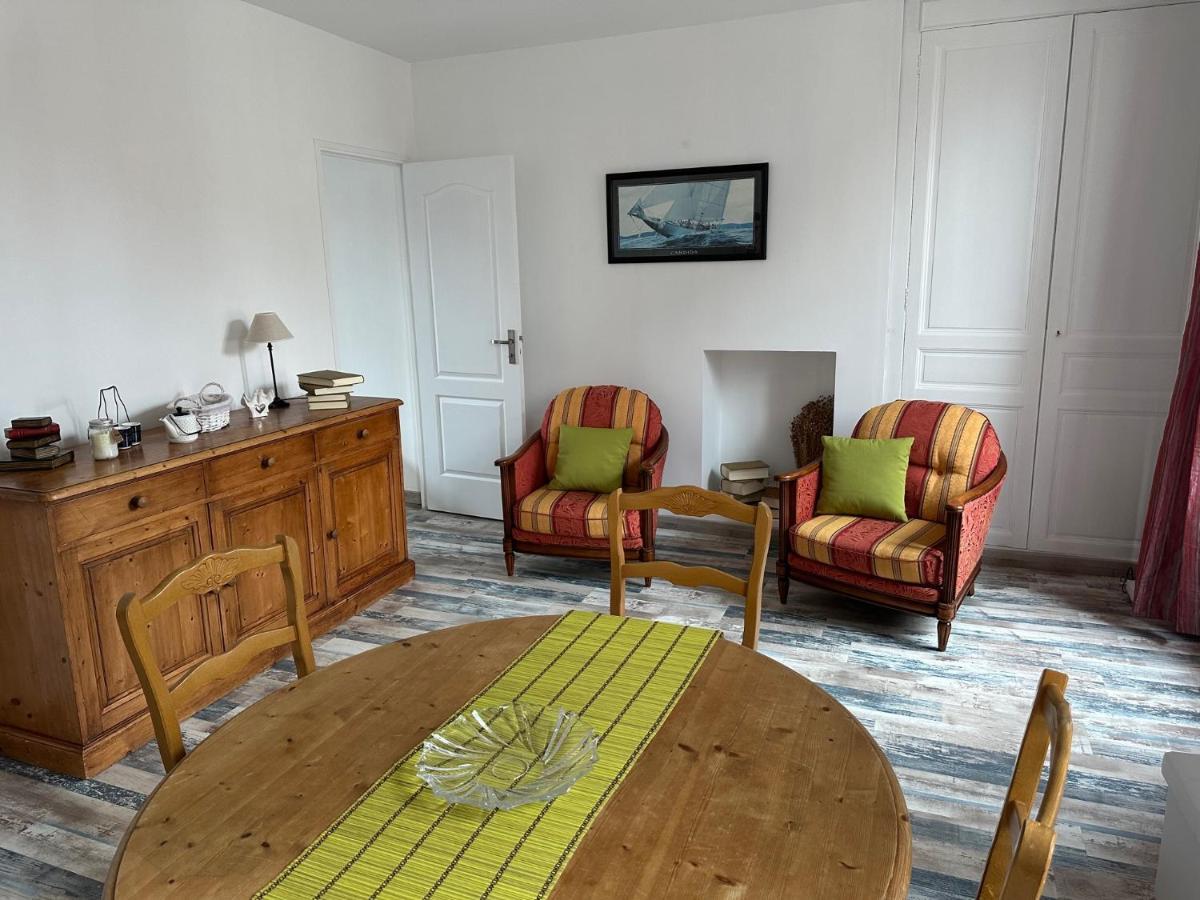 Des Beaux Appartements Deluxe Dieppe Exterior photo